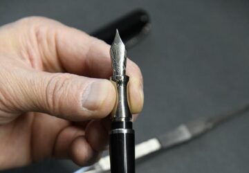 La scrittura incontra il mare: Pineider firma la penna ufficiale di AssoYacht