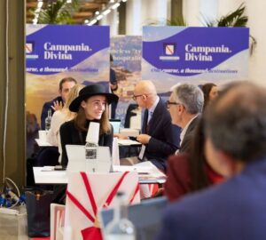 Turismo di lusso: un momento durante AURA